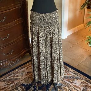 Leopard skirt